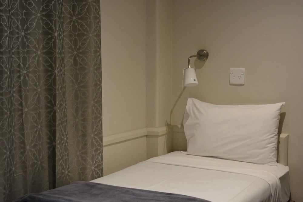 City Square Motel Мельбурн Екстер'єр фото